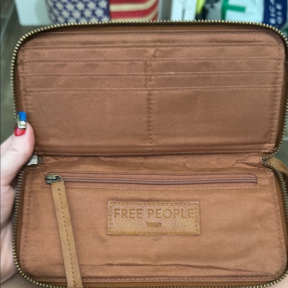 Free People Camel Leather Pouch - Picture 9 of 14